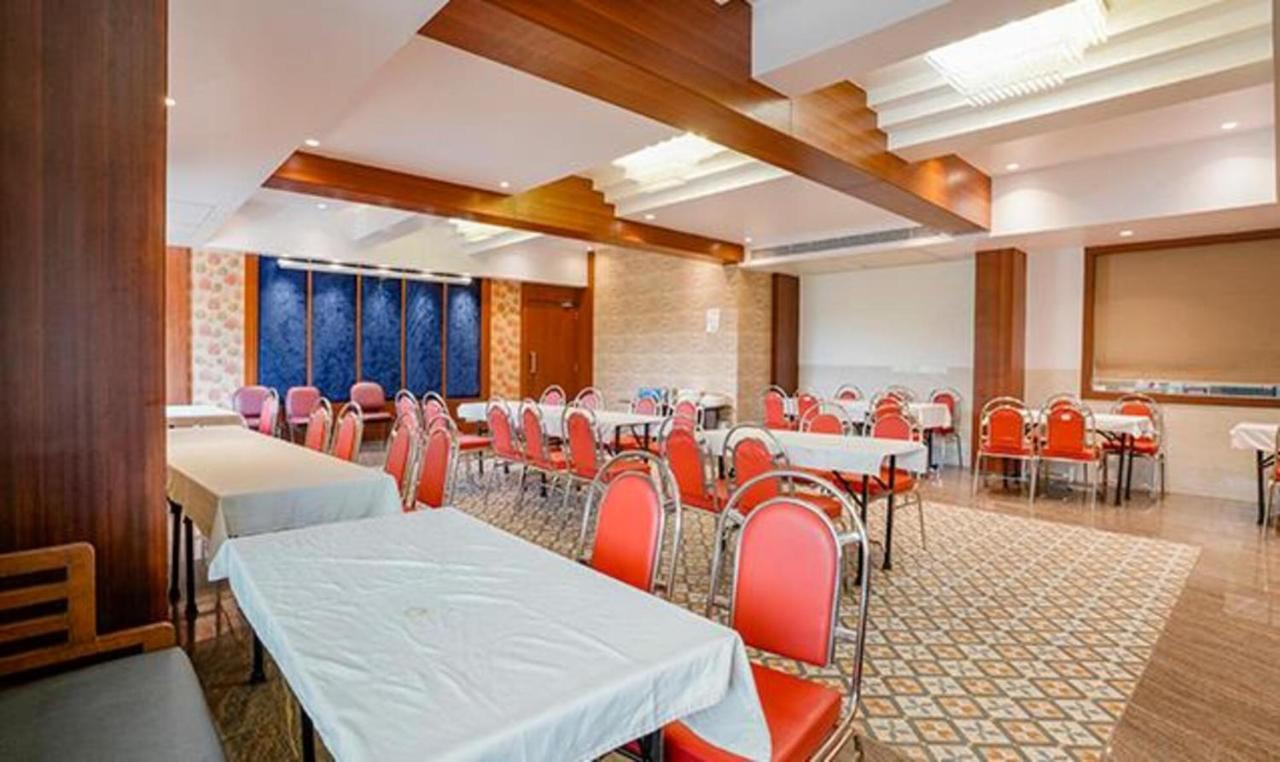 Srikrishna Paradise Hotel Thane Navi Mumbai エクステリア 写真